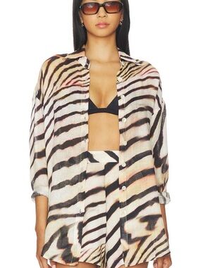 REVOLVE Playa Boyfriend shirt in Shell stripe